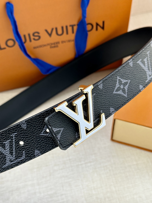 激安ルイヴィトンベルト背面デザイン